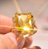 Anillo de diamantes cuadrados con incrustaciones exageradas de champán, bicolor, chapado en oro europeo y americano, de Wish AliExpress y eBay.