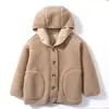Casaco infantil de lã de cordeiro pai-filho adulto usável crianças médias e grandes outono e inverno com forro de fleece espessado novidade pode ser enviado em nome