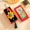 El Colgante de Girasol para el Festival del Bote del Dragón Ganó el Primer Premio en la Categoría de Bolsita Aromática, un Regalo Inspirador para los Exámenes de Ingreso a la Escuela Secundaria y la Universidad, y un Accesorio Decorativo para Bolsas de Regalo