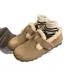 Sapatos estilo Birkenstock de bico redondo e sola macia, forrados com fleece para o inverno, modelo novo 2026, com detalhe de fivela, sapatilhas casuais slip-on para uso ao ar livre