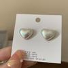 Aretes de Perlas Diseño Nicho para Mujer Aretes de Alta Gama 2025 Nuevos Aretes Populares Aretes de Lujo Accesible Aretes Únicos