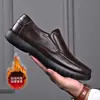 Sapatos de couro transfronteiriços algodão único mesmo estilo casual trabalho leve confortável moda popular sapatos masculinos sapatos masculinos de couro de cano baixo britânicos
