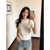 Camisa de Tricô Redonda Exquisita com Letras Estilo Old Money Cinza para Mulheres Verão 2026 Nova Blusa de Manga Curta Macia e Versátil
