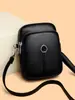 Elegante bolso pequeño cuadrado de piel suave para teléfono para mujer, nuevo modelo 2026, bolso de hombro cruzado versátil simple de nicho, monedero