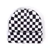 Chapéu de Tricô Jacquard Xadrez Cacheado Mais Vendido Design de Nicho Simples Branco Moda de Rua Chapéu Frio para Casal