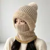 Gorro de punto de invierno con calentador de cuello y máscara integrados para mujer, gorro de felpa para ciclismo, forrado de forro polar, cálido, gorro de lana protector para orejas, transfronterizo