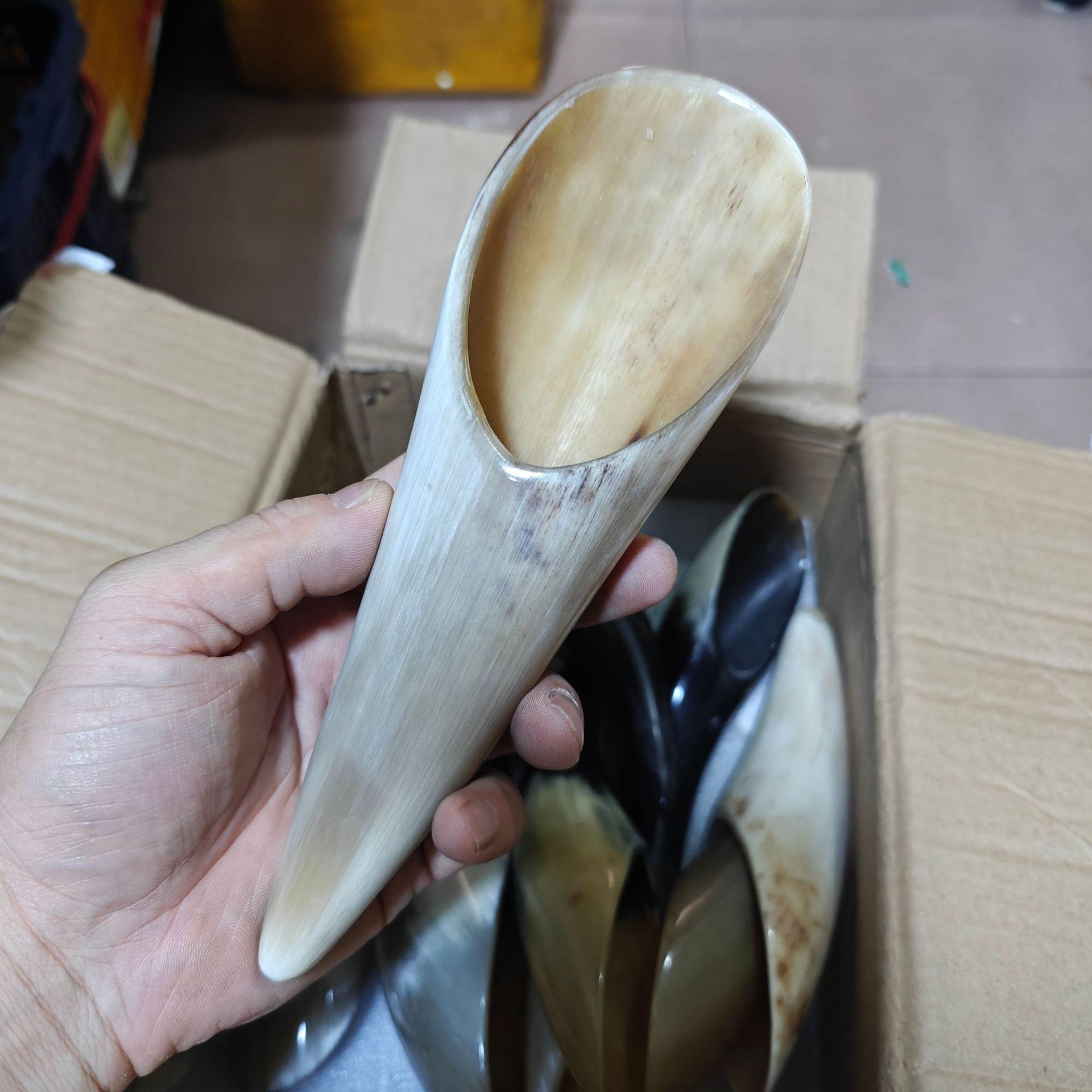 大号牛角筒 (1)
