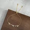 Joia Feminina de Zircônia Micro-Incustada Banhada a Ouro Real, Luxo Leve com Toque de Alto Padrão, Pulseira de Coração Ajustável com Puxador, Pulseira Versátil