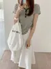 Camiseta de Manga Corta con Botones de Lyocell Tencel Acetato Lino para Mujer, Verano Ligera Estilo Coreano Casual Ajustada Camiseta Básica