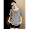 Blusa de Verão com Gola V, Babados e Amarração, Manga Curta, Tamanho Plus para Mulheres, Top Elegante e Emagrecedor