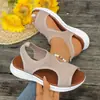 Sandalias Transfronterizas de Moda para Mujer Estilo Otoño e Invierno 2025 Malla Suela Gruesa Slip-on Boca de Pez Tejido Fly Tejido Casual Deportivo Tallas Grandes Zapatos para Mujer