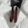 Botas de tornozelo com salto grosso marrom para mulheres, novidade outono e inverno 2026 estilo coreano camurça zíper traseiro salto alto bico quadrado elástico cano justo