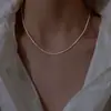 Colar Coreano de Luxo Leve Brilhante Super Brilhante para Mulheres 2025 Novo Colar Choker Corrente para Clavícula com Pingente Coração de Pêssego Moderno
