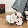 Zapatos de Papá Populares de Cuero con Suela Gruesa Primavera 2026 Nuevos Versátiles Modernos Pequeños Mariposa Zapatos de Mujer Populares en el Campus