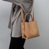 Bolsos 2026 Nuevo Estilo Bolsos para Mujer Bolso Cubo Cruzado Otoño e Invierno Hombro Único Cuero Genuino Bolso de Mano de Gran Capacidad