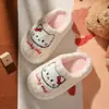 Chinelos de Algodão Outono Inverno Infantil Tesouro Quentes para Meninas Chinelos de Algodão para Casa Interno Antiderrapante Tamanhos Médio e Grande Chinelos de Algodão Fechados com Pelo Infantil