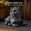 Ornamento de Animal Mítico Trazedor de Sorte para Animal de Chá de Argila Roxa, Pode Ser Usado para Brincadeiras de Chá, Decoração de Mesa de Chá, Decoração de Casa, Acessório para Cerimônia do Chá Zen
