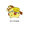 2026 Insignia del Zodiaco del Caballo Amarillo de Dibujos Animados Broche de Disfraz de Poni Lindo Accesorios Colgantes para Bolsas de Pareja Hombres y Mujeres