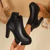 Botas de Mujer Retro Nuevas 2025 de Tacón Alto, Suela Gruesa Negra, Punta Fina, Versátiles para Otoño e Invierno, Tacón Grueso, Plataforma Impermeable, Botas tipo Martin para Mujer