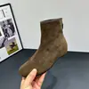 Botas confortáveis na ponta do pé botas curtas estilo retrô outono e inverno 5cm 2026 emagrecimento salto oculto novo versátil bico dividido falso Chelsea