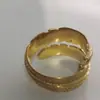 Anillo de acero titanio pluma nuevo de Amazon acero inoxidable joyería popular europea y americana al por mayor serie punk