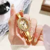 2026 Reloj de Pulsera Compacto de Lujo Ligero de Forma Ovalada Retro con Incrustaciones de Diamantes, Estilo Minimalista de Nicho, Reloj de Cuarzo Versátil