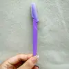 Venta al por mayor de etiquetado transfronterizo 30/botella cuchilla para cejas DIY herramientas de belleza para maquillaje herramienta cuchilla para recortar cejas suministros