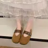 Sapatos Flats Doces Versáteis para Combinar com Saias, Estilo Quente de Celebridade da Internet 2026, Sapatos Femininos Emagrecedores que Aumentam a Altura, Estilo Chanel para Roupas de Exterior