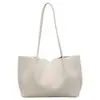 Bolsa Tote Grande de Capacidad Estilo Retro para Viajes Diarios 2026 Nuevo Bolso de Hombro Casual Diseño de Nicho Diario Bolso de Hombro para Mujer