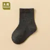 26 Exclusivo Transfronterizo de Amazon Estilo Primavera/Otoño para Bebés y Niños Pequeños Algodón Clase A Bebé de 0-1 Año Puño Suelto No Aprieta en el Tobillo Calcetines hasta la Mitad de la Pantorrilla