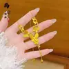 Tienda de Oro Mismo Estilo Collar de Corazón Picado Chapado en Oro Alta Retención de Color Floral Mariposa Moneda de los Cinco Emperadores Collar Venta al por Mayor