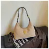Bolsa de Ombro Duplo com Corrente de Outono para Axila Feminina 2025 Nova Moda Retrô Simples Bolsa de Ombro Único Bolsa Transversal para o Dia a Dia