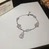 Pulsera de flor de acetato rosa con circonita, ligeramente dulce y delicada, fresca y dulce, joyería con sensación de lujo ligero y alta gama