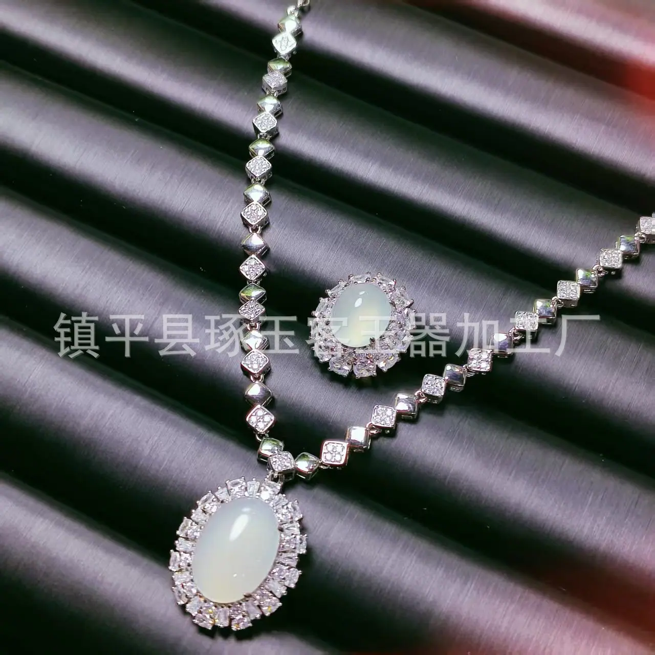 微信图片_20251201070910_3404_255.j