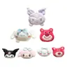 Lindos Accesorios de Dibujos Animados de Kuromi, My Melody, Cinnamoroll, Pinzas para el Cabello, Guantes, Bufandas, Zapatos, Calcetines, Adornos para el Cabello de Moño