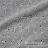 Gran cantidad de spot 9088 algodón bordado calado a máquina Encaje de encaje completo tela para vestido de camisa de encaje