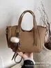 Bolso de Mano de Alta Gama Versátil de Nicho Nuevo para Mujer Textura Retro Hombro Único Cruzado Cubo Bolso de Viaje