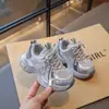 Zapatos para Niña Zapatos Deportivos 2026 Nuevos Malla Transpirable Zapatos Papá Zapatos de Running de Otoño para Niños Niños Medianos y Grandes Versátiles