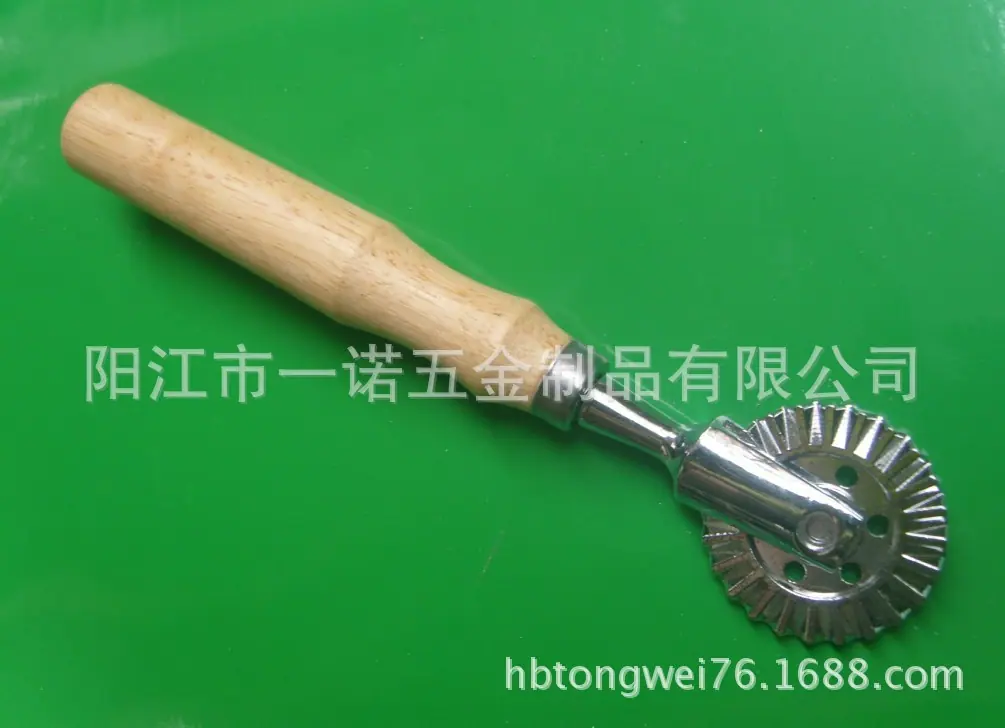 比萨刀锌合金SDC17644总长17.5CM,柄长11.3直