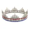 Elegante Tiara de Aleación Plateada con Pedrería Roja y Azul Corona Real Barroca para Bodas Concursos y Ocasiones Especiales Diseño Intrincado con Detalles Vintage Perfecta para Cualquier Evento Formal
