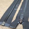 Genuine goods YKK zíper de nylon Não. 5 dentes de poliéster proteção ambiental abertura de carcela de roupas zíper longo grande quantidade Congyou