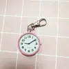 Atacado Relógio de Bolso Quartzo com Mostrador Grande para Idosos, Relógio Masculino, Relógio Feminino, Colar com Números Grandes, Chaveiro Infantil, Enfermeiro