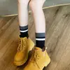 Calcetines de Rayas de Color Contrastante de Angora Rojo Nuevos de Otoño e Invierno Corea del Sur Dongdaemun Doble Aguja Apilables para Mujer Calcetines de Algodón Calcetines de Caña Media