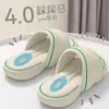 Estilo Popular de Sandálias e Chinelos para Mulheres 2025 Novo Estilo para Uso Doméstico Banho Interno Antiderrapante Uso Externo Chinelos com Solado Grosso Atacado