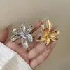 Anillo Metálico con Flor de Estambre Retro Vintage Estilo Japonés Francés Moderno a la Moda para Mujer