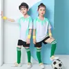 Traje de Uniforme de Fútbol Profesional para Niños Uniforme de Escuela Primaria Ropa de Entrenamiento de Verano Ropa Deportiva de Competición de Secado Rápido para Adultos con Estampado
