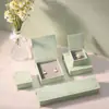 Caixas de Joias Frescas e Estilosas para Anéis, Brincos, Pulseiras, Piercings e Braceletes; Caixas de Embalagem para Presente de Joias Disponíveis para Atacado