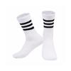 Calcetines de baloncesto finos de caña alta para niños, ideales para otoño e invierno. Calcetines deportivos para estudiantes con números de estrella. Venta al por mayor de calcetines deportivos para jóvenes.
