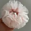 Polvo de Ballet Cisne Deseo Puro Estilo de Niña Hilo de Polvo Flor Grande para el Cabello Anillo para el Cabello Dulce y Suave Súper Hada Cuerda Elegante para el Cabello