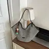 Bolsa artesanal transfronteiriça para mulheres, nova bolsa de palha tote da moda primavera-verão 2026 para férias na praia, bolsa de ombro de grande capacidade